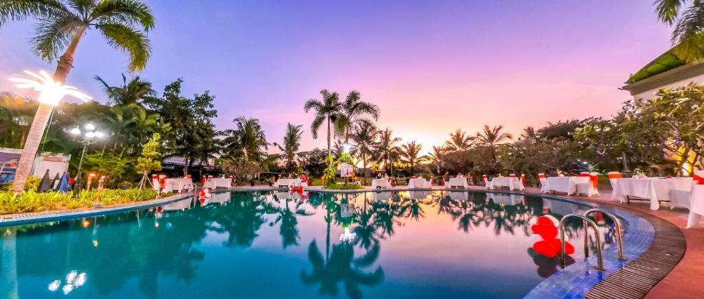 サイゴン ラックザー ホテル (Sai Gon Rach Gia Hotel) 周辺案内