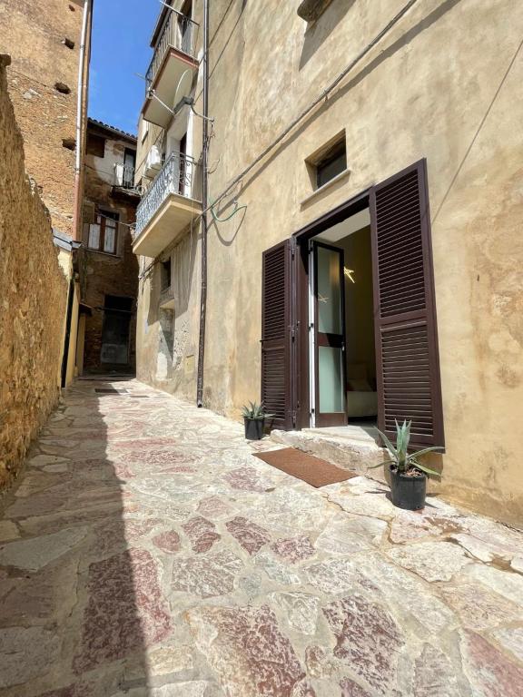 Cozy Studio, Pisciotta