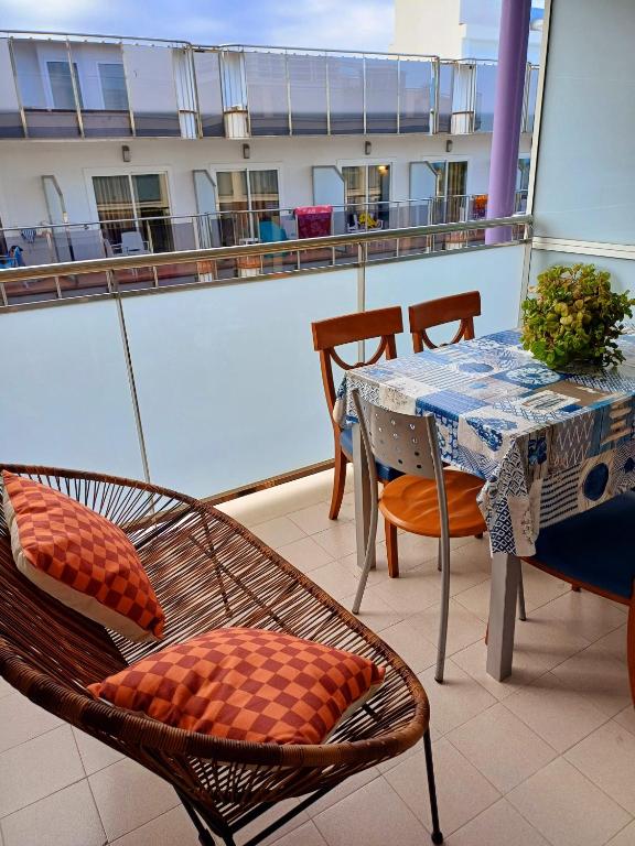 Apartamento CAP SALOU con opción plaza Parking - 2