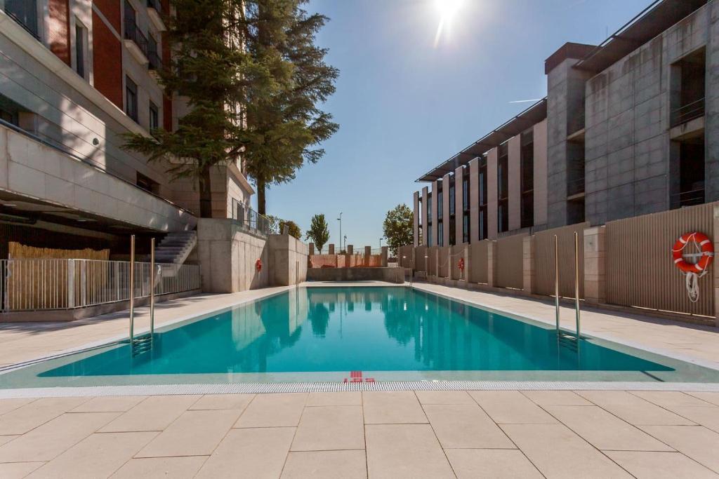 Avenida de San Luis 25, diseño y confort al más puro estilo madrileño - 2