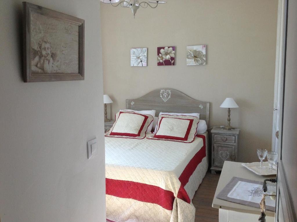 mas la Mouillere, Camélas