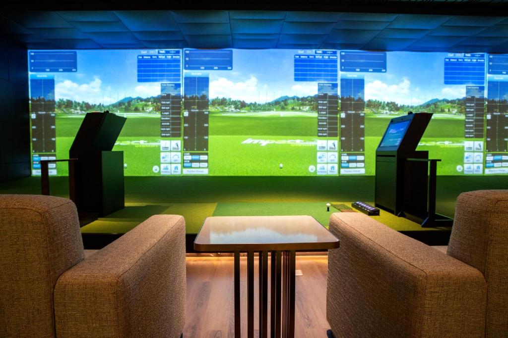 Golf course [on-site]