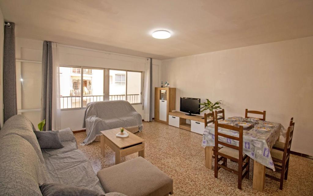 Apartamento con WiFi a 50 metros del Cargador ALBERT VILLAS - 2
