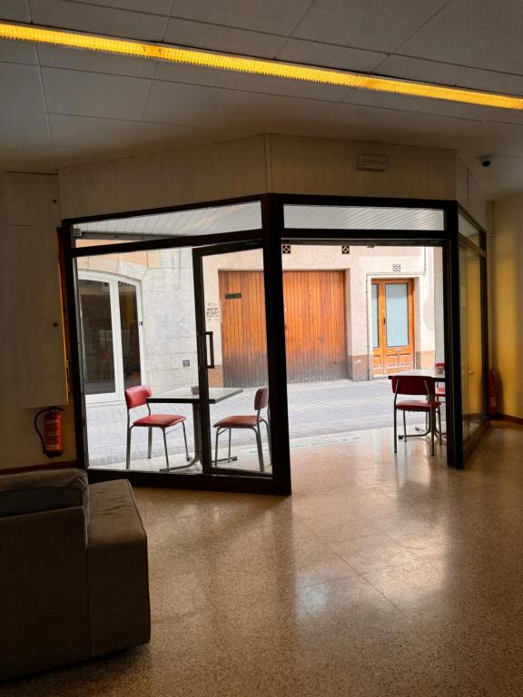 Hostal San Carlos - 4