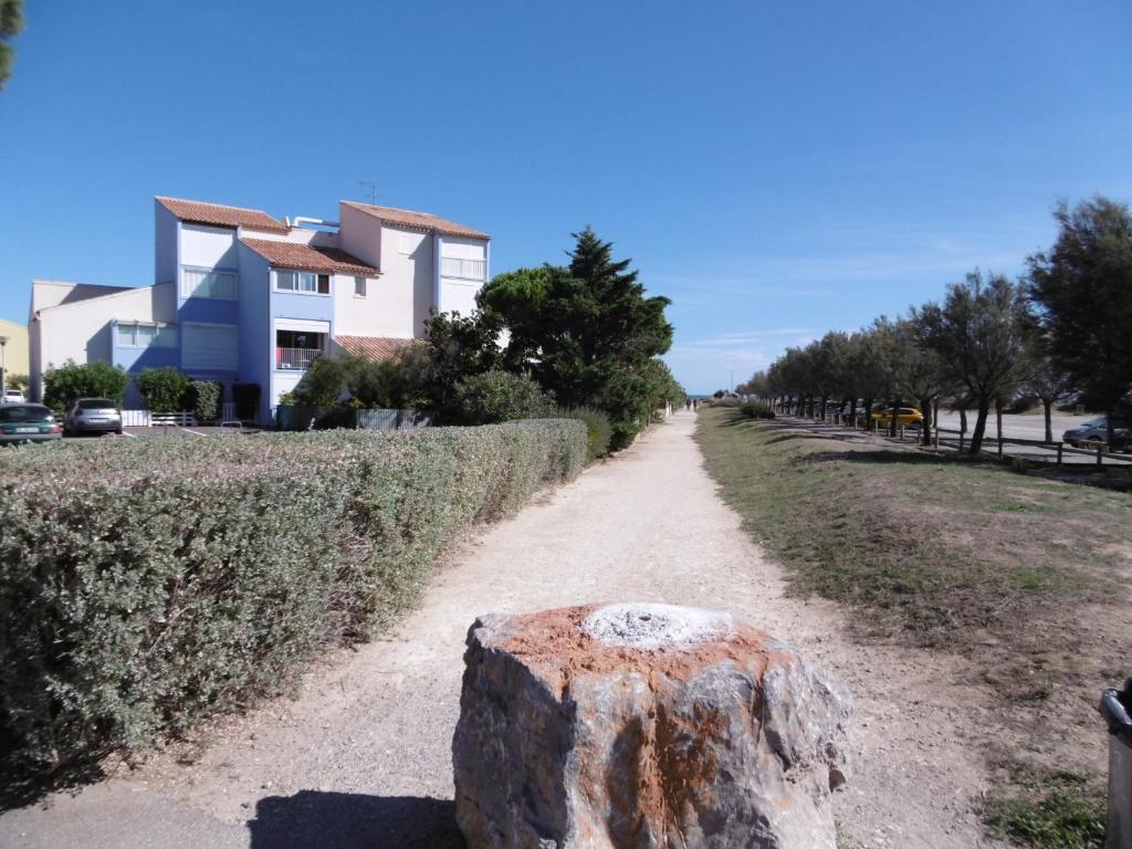 Appartement T2, 28m², Proche Plage, 4 Pers., Parking Privilégié à Narbonne Plage - FR-1-795-10 - 2