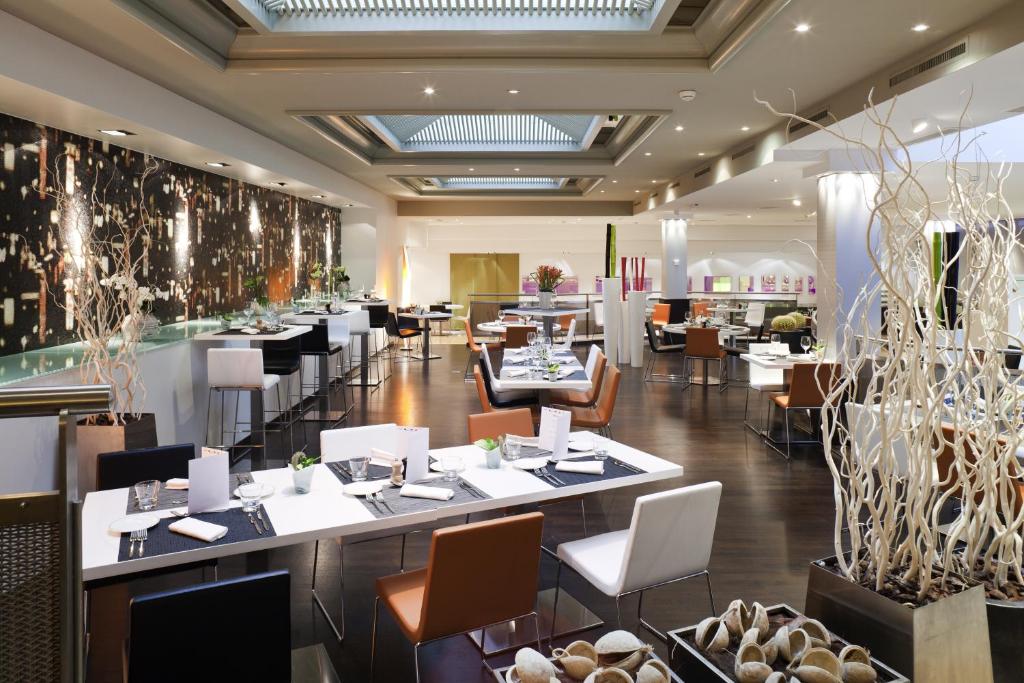 Novotel Geneve Centre Hotel