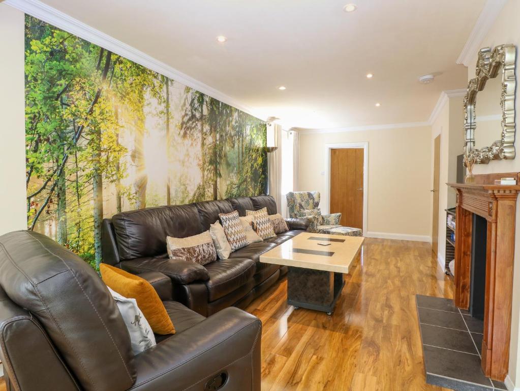 Cedar Cottage, Norwich