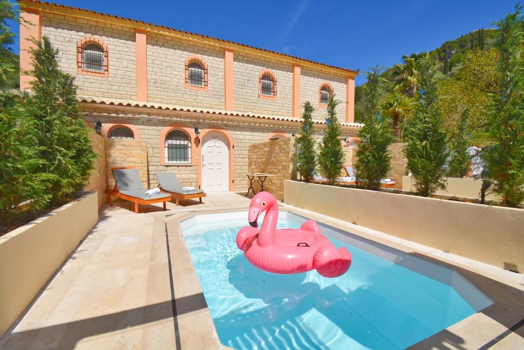 Doliva Studio Chris private pool, Agios Gordios