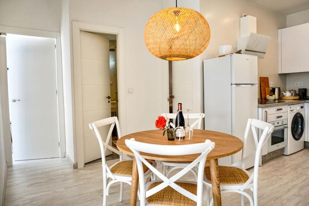 Encantador y Luminoso - Apartamento en Málaga Centro - 4