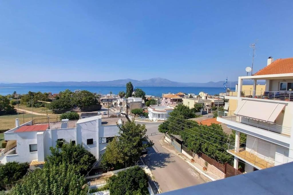 Οικογενειακό Διαμέρισμα με Θέα, Skála Oropoú