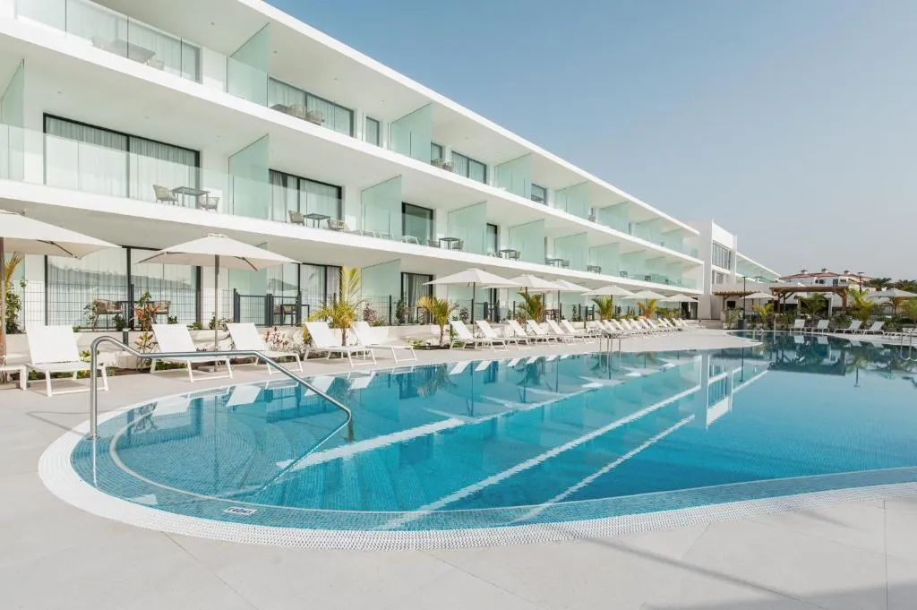 Amarilla Golf Residences，位于圣米格尔德阿沃纳的酒店
