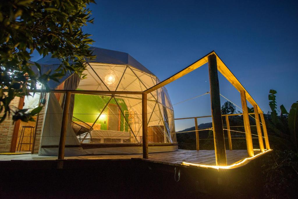 Glamping Caparaó - Domo Samambaia, Divisa
