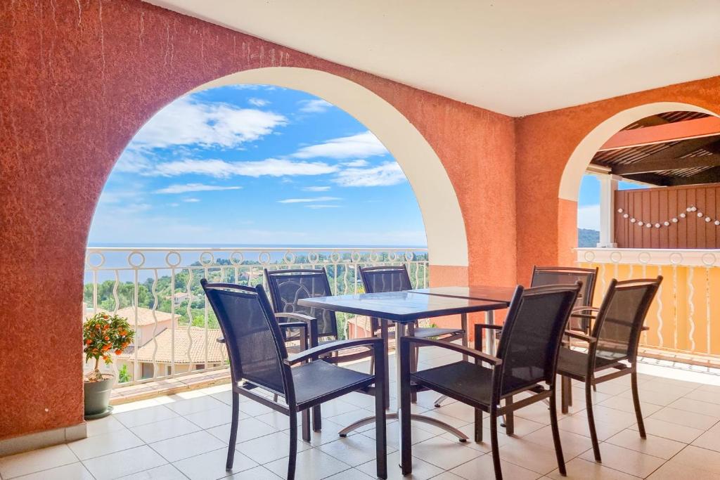 Sea view apartment 6 pers near the beaches in Agay - 2