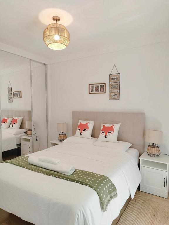 valencia Leticia, Valencie