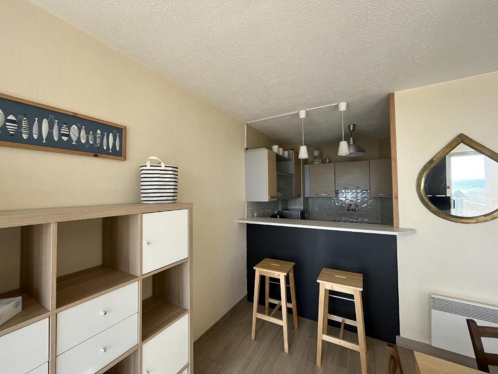 Duplex T3 face mer avec terrasse, ascenseur, 5P, Grande Plage, parking sécurisé, animaux OK - FR-1-799-21 - 3