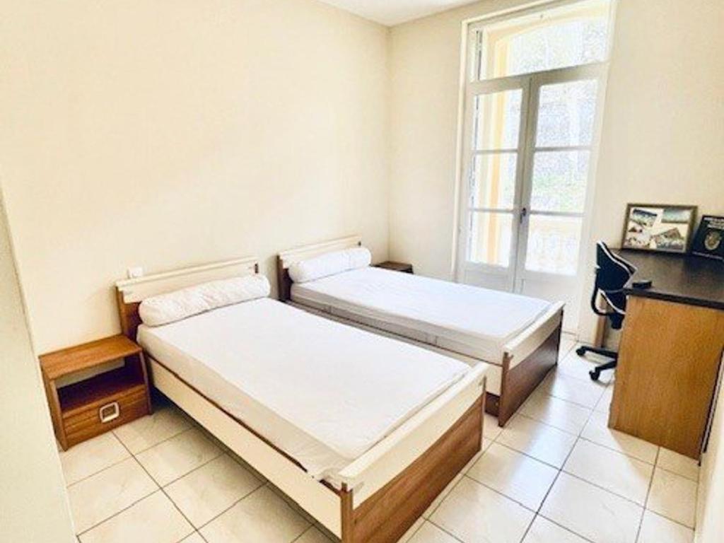 Charmant F2 avec balcon, centre-ville, 2 pers, proche cures, animaux admis - 3