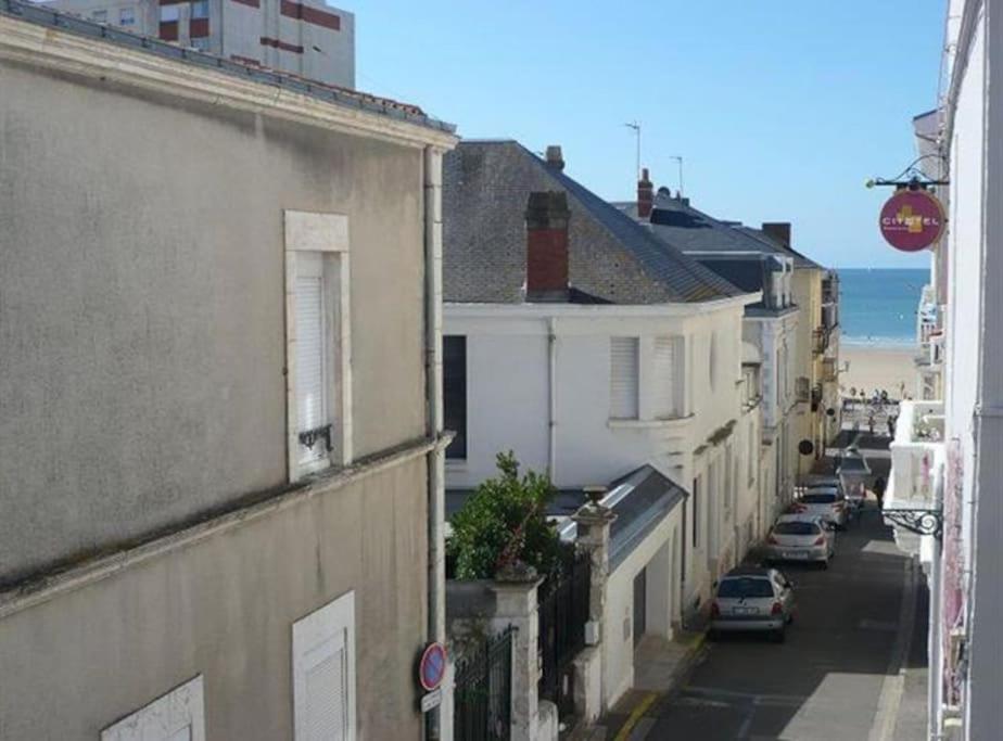 Studio vue mer 1r étage avec balcon - 3