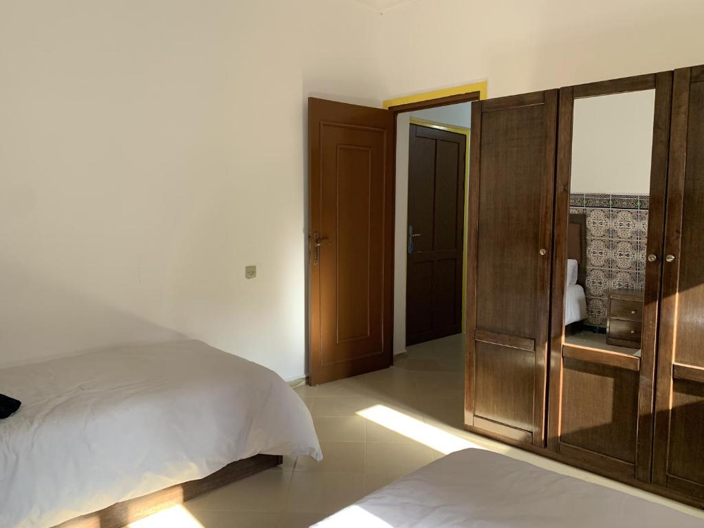 العقارية, Beni Enzar