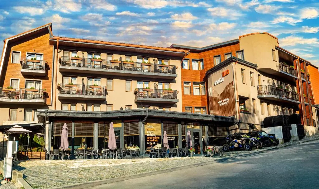 Hotel COTA1110，位于贝利伊斯库尔的酒店