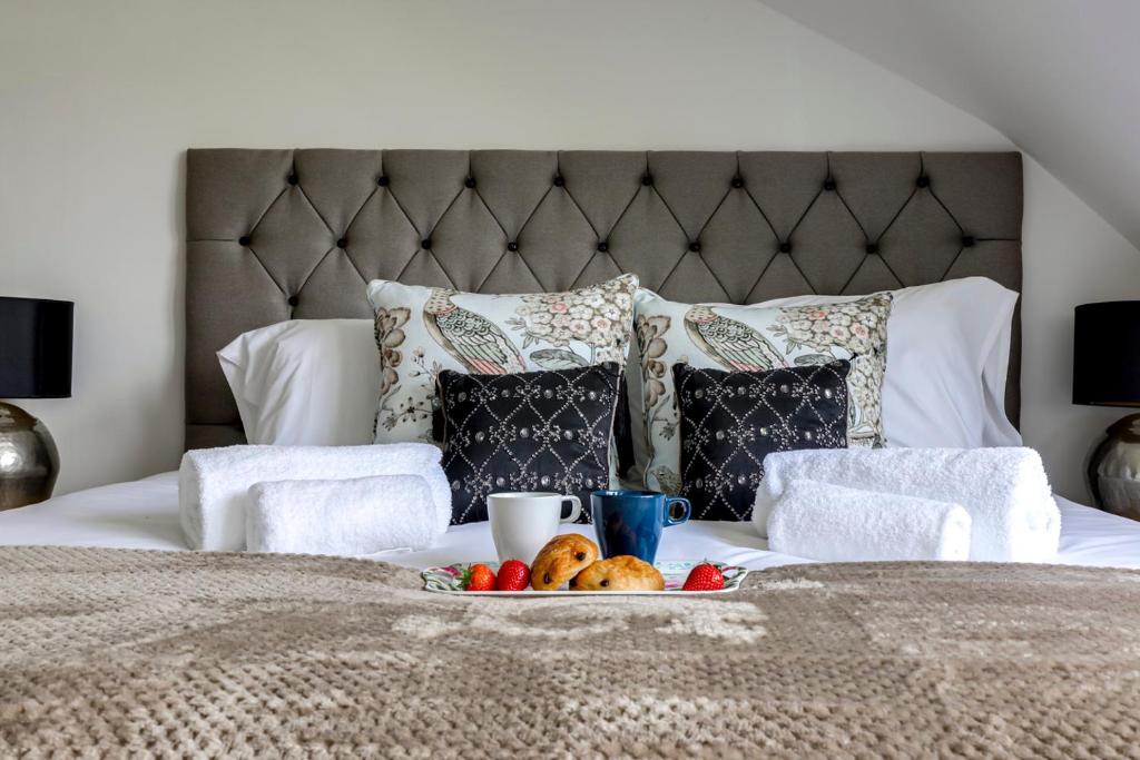 Wisteria Apartment, Mill Hill