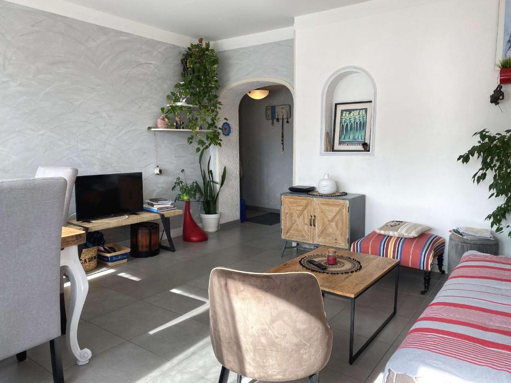 Appartement T2 - Balcon, Ascenseur, WIFI, tout équipé à Balaruc-les-Bains - FR-1-553-225 - 3