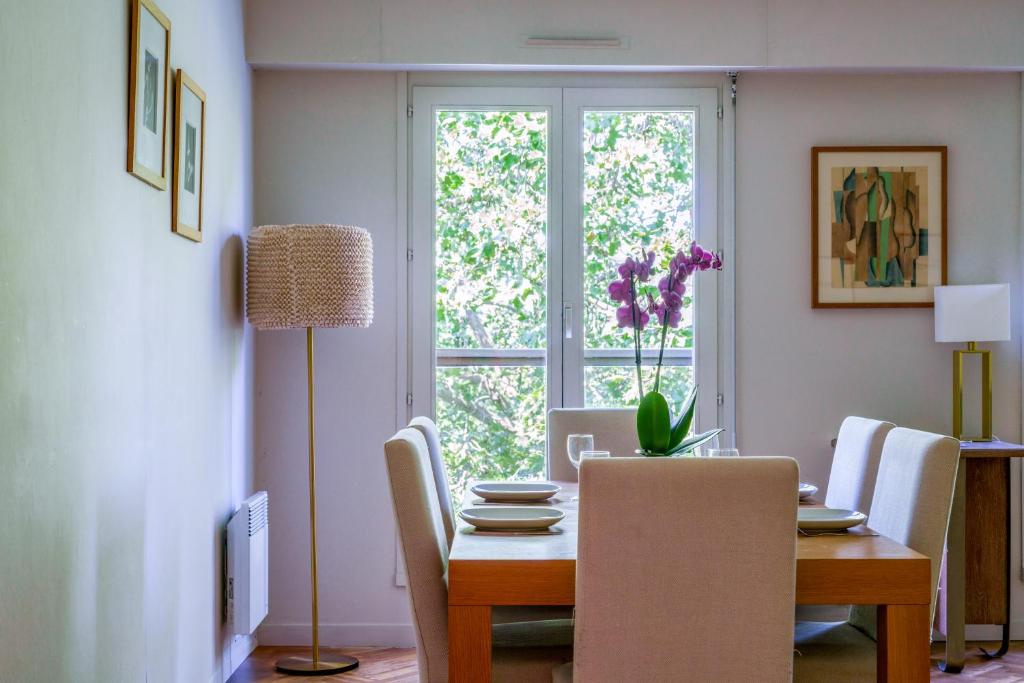 Appartement Tours centre avec parking 4 p - 1