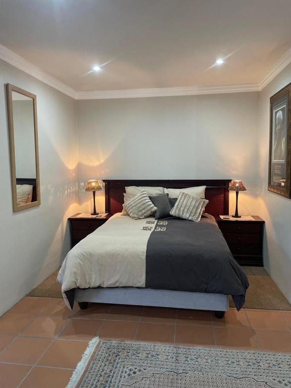 Pringle Studio, Benoni