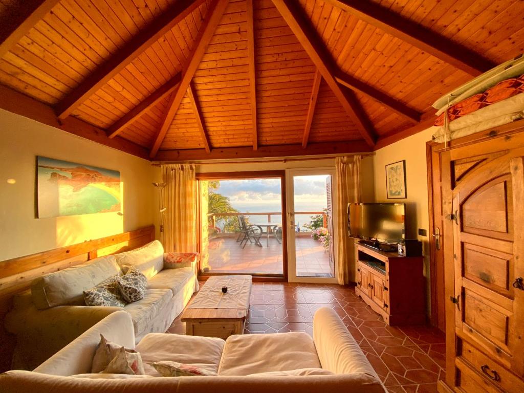Finca Tenerife - Authentisches kanarisches Haus mit Traumblick, tropischem Garten und Sauna - 5