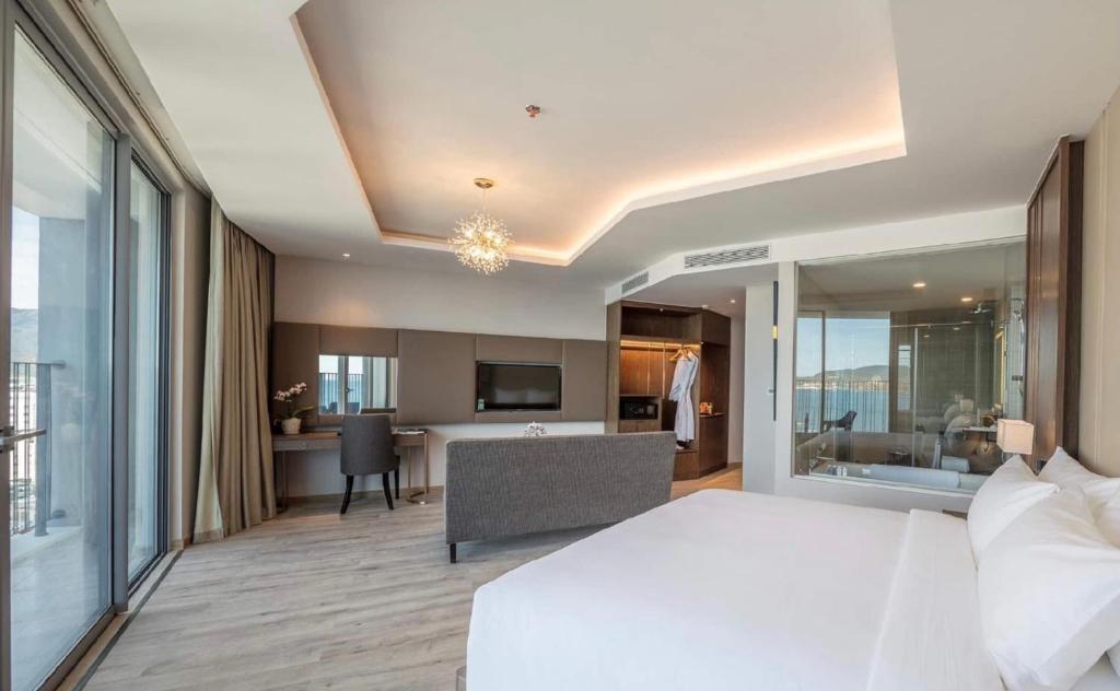 Oceanfront Residence Nha Trang