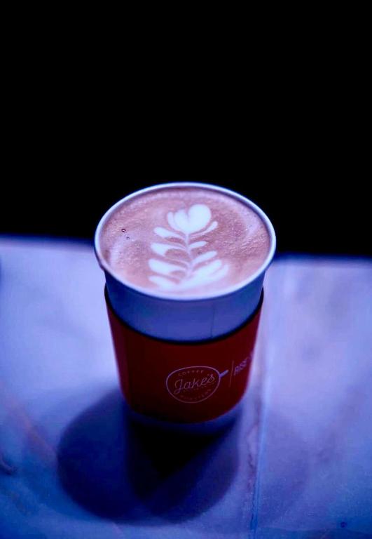 อาหารและเครื่องดื่ม