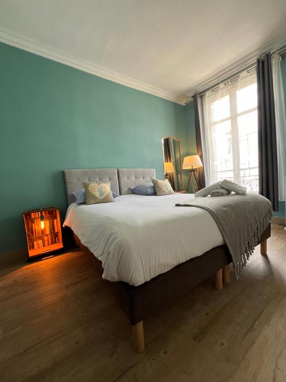 Côté Château - Grand appartement au cœur de Blois - 2