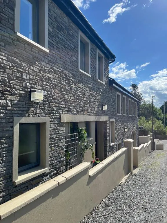 TheJewel Lodge & Spa Glengarriff, hotel in Glengarriff