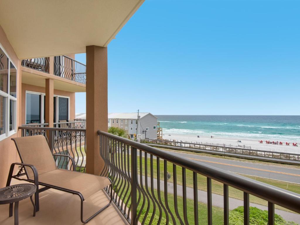 Mediterranea 415E by Newman-Dailey, Destin