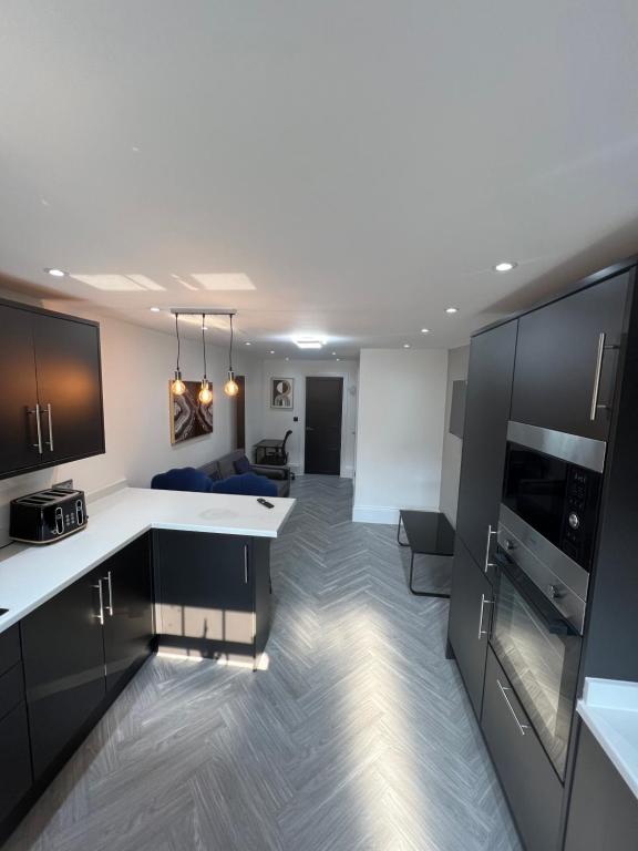 Stylish Flat in London, Harold Wood