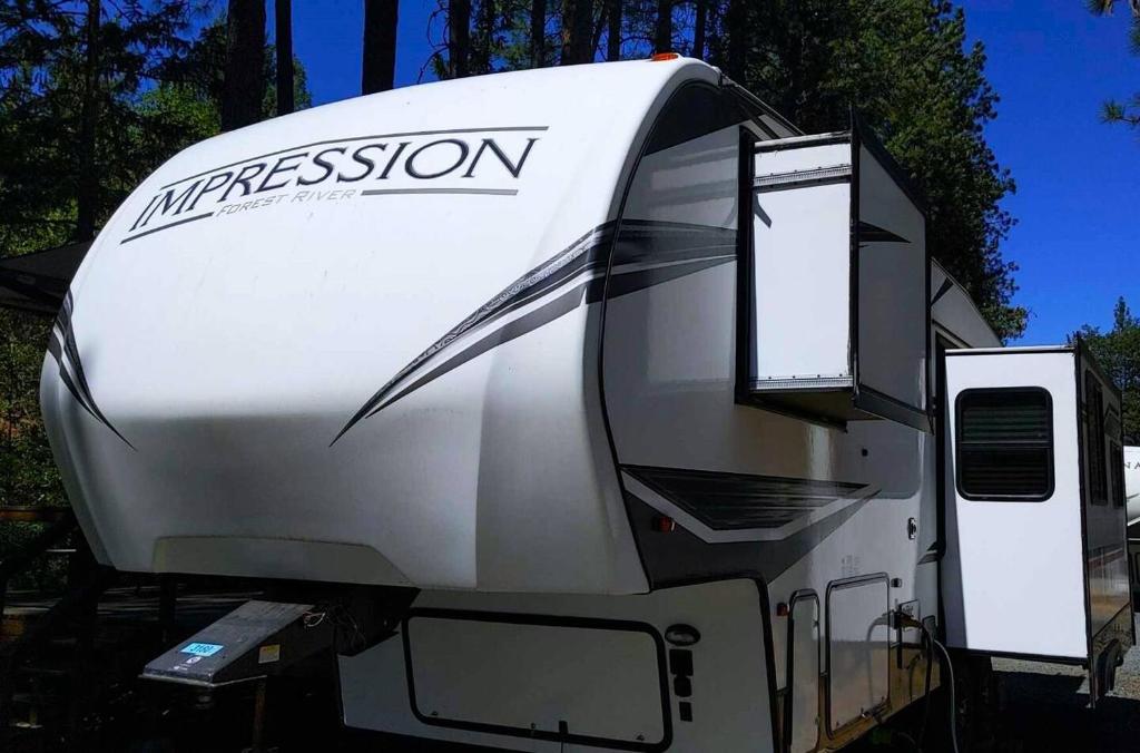 Rv42 With Large Deck On A Creek, O'Brien