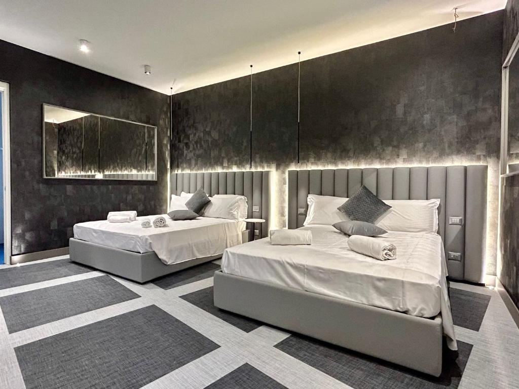 Private Luxury Suites - 4