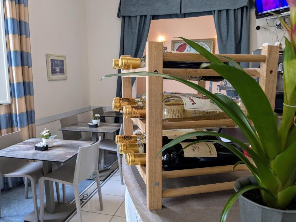 Hotel Soggiorno Athena - 4