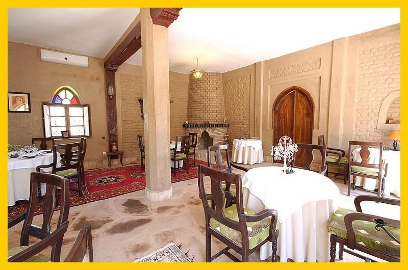 Restaurant, La Rose Du Desert in Erfoud