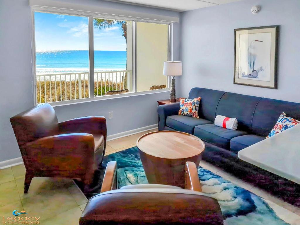 IS6-2 Bd Beachfront - King Beds in Both Bedrooms!, Fort Walton Beach