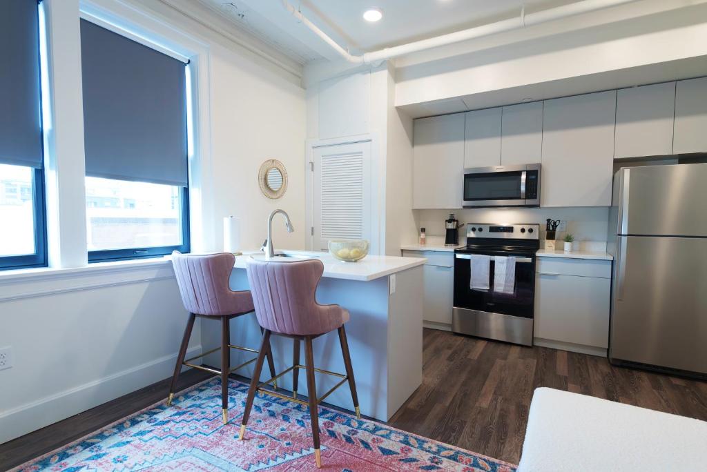 The Standard Downtown Columbus, Columbus