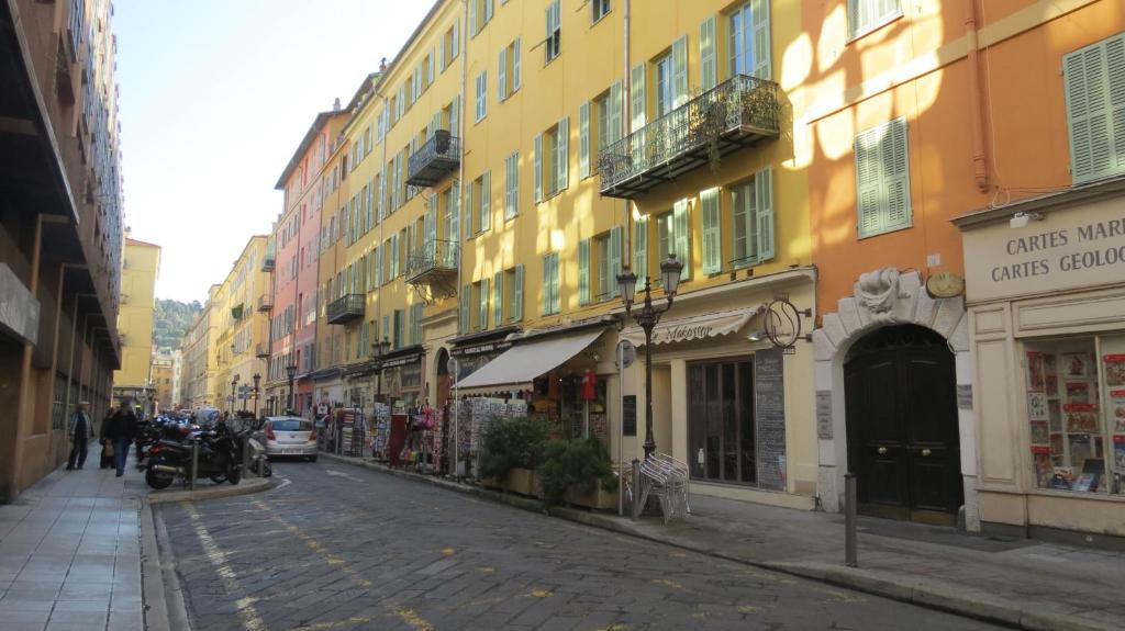 Exterior view, Apartment Massena in Nice