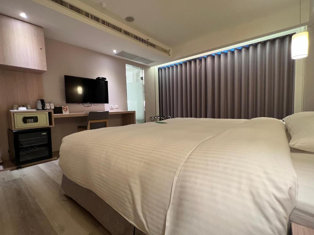 Taipei Forward Hotel Additional