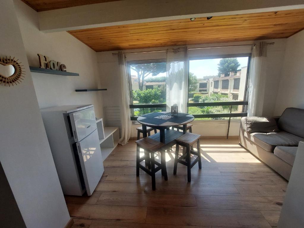 Studio rénové à 500m plages avec climatisation et parking - FR-1-776-104 - 5
