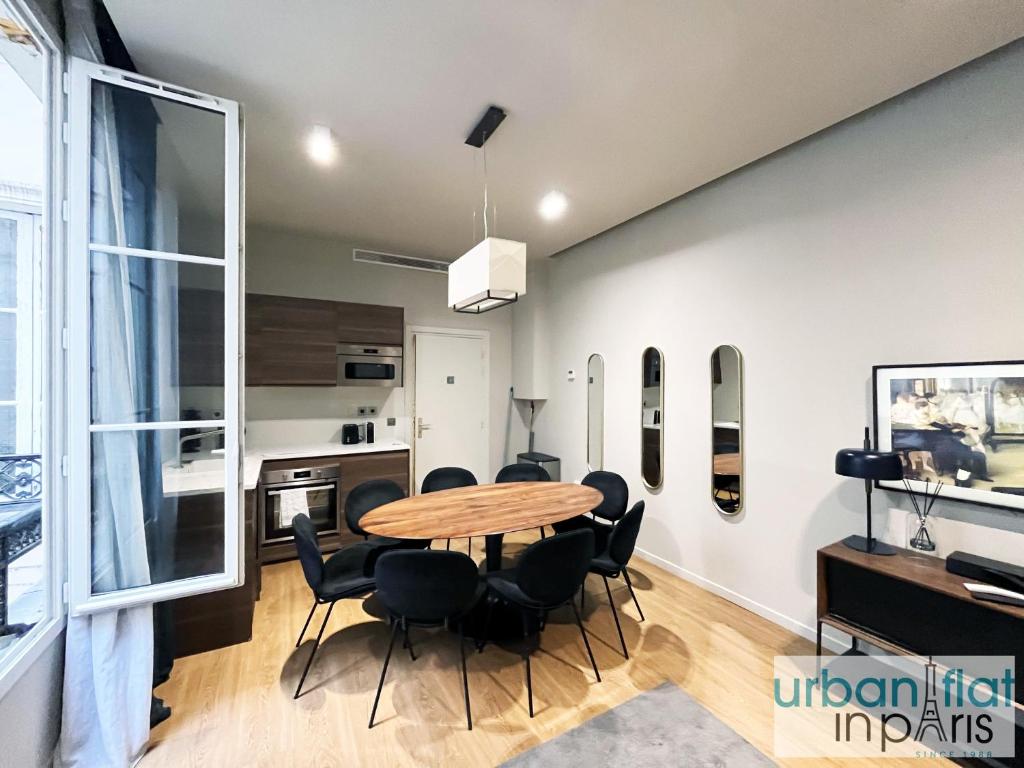 Urban Flat 110 - Luxury 3 Bedroom near Galeries Lafayette - 3