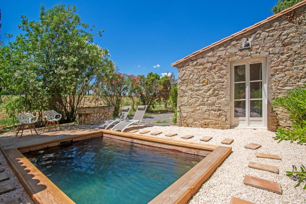 Gîte nature avec piscine privée, Montagnac