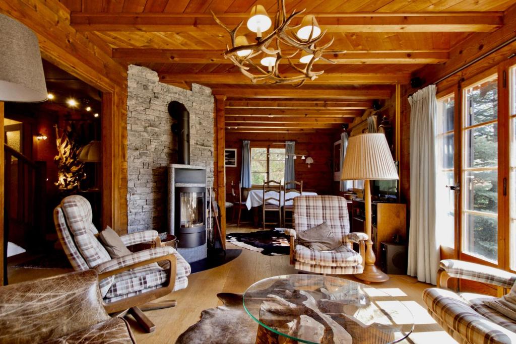 Magnifique chalet familial pour 10 personnes au coeur de Nax - 3