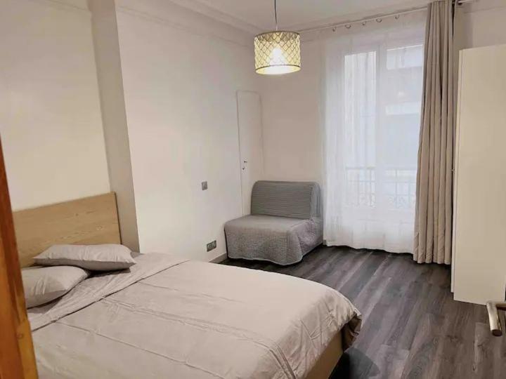 Appartement Rénové de 3 Pièces à Paris Nation - 2