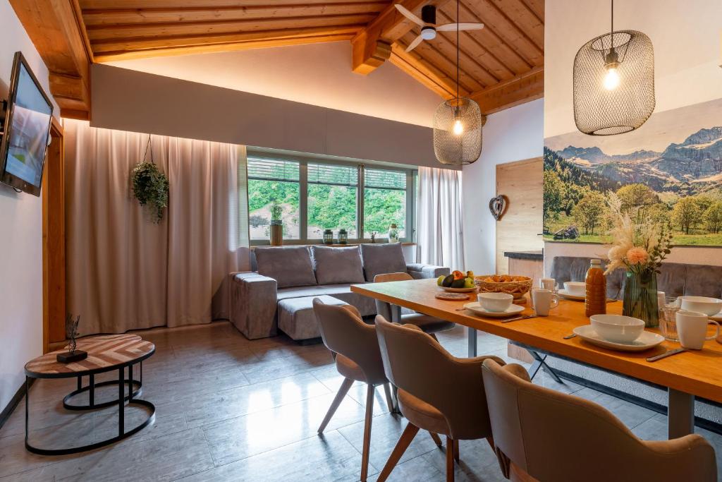 Alm Appartements ZellamSee