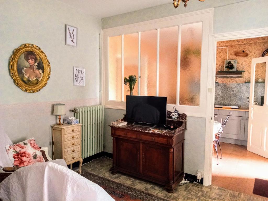 Rosalie Cottage - 4