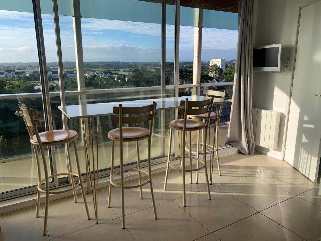 T1 bis neuf avec petite chambre à 150m de la plage - 1